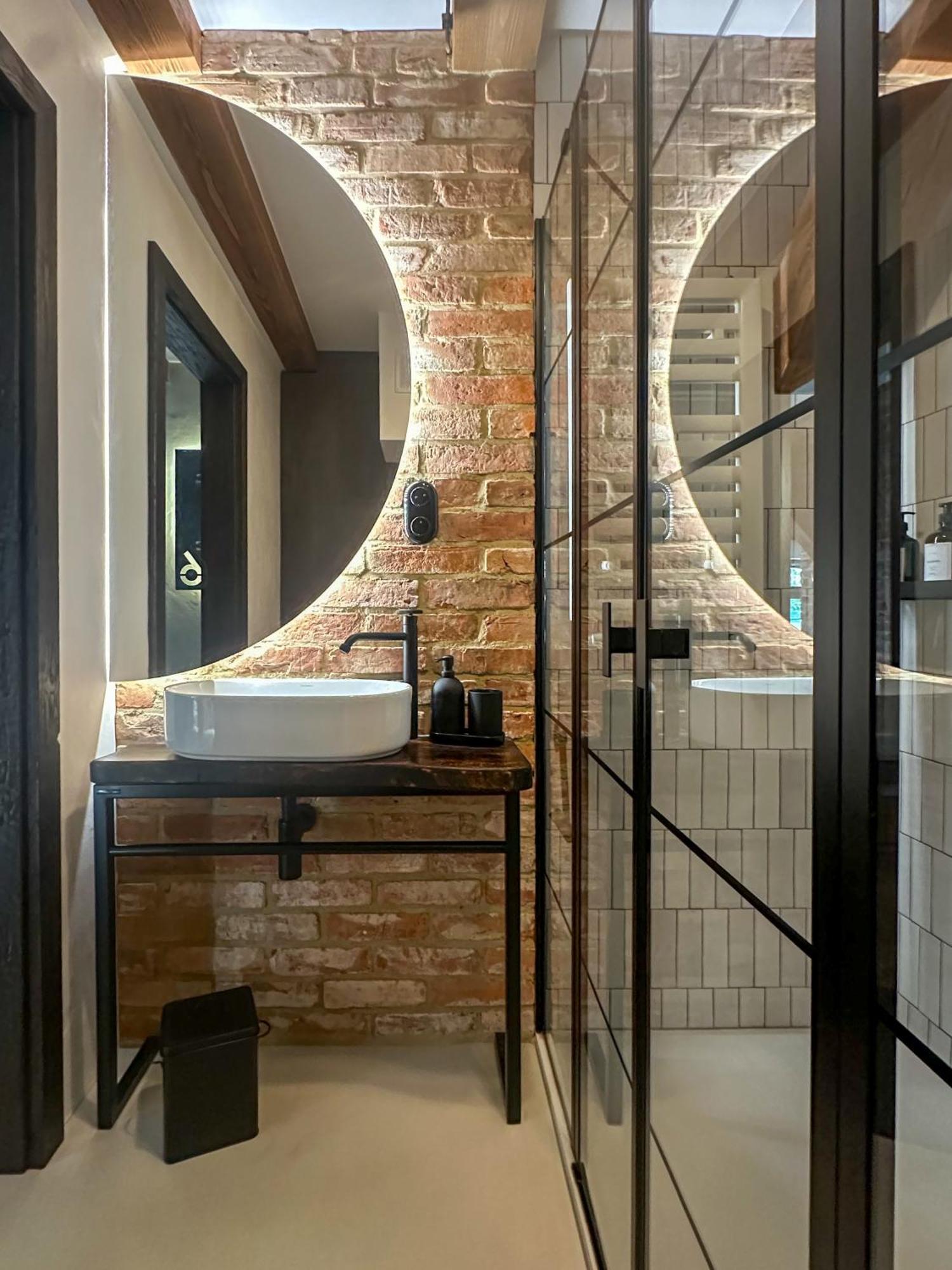 Loft 16 - Luksus & Relax - Wanna, Netflix, Parking * Iława